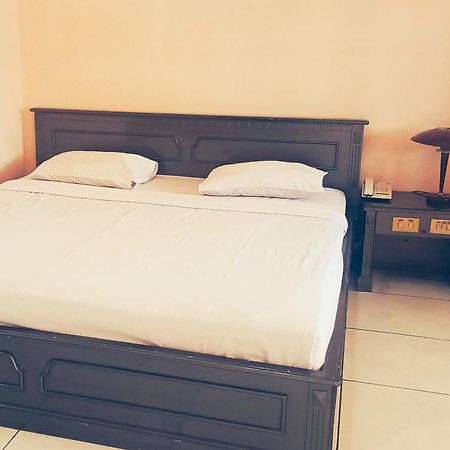Hotel Wijaya プルウォケルト エクステリア 写真