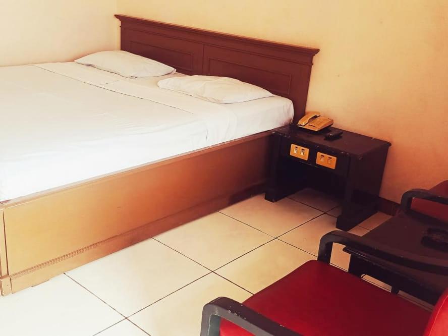 Hotel Wijaya プルウォケルト エクステリア 写真