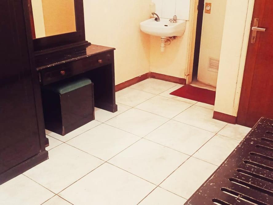 Hotel Wijaya プルウォケルト エクステリア 写真
