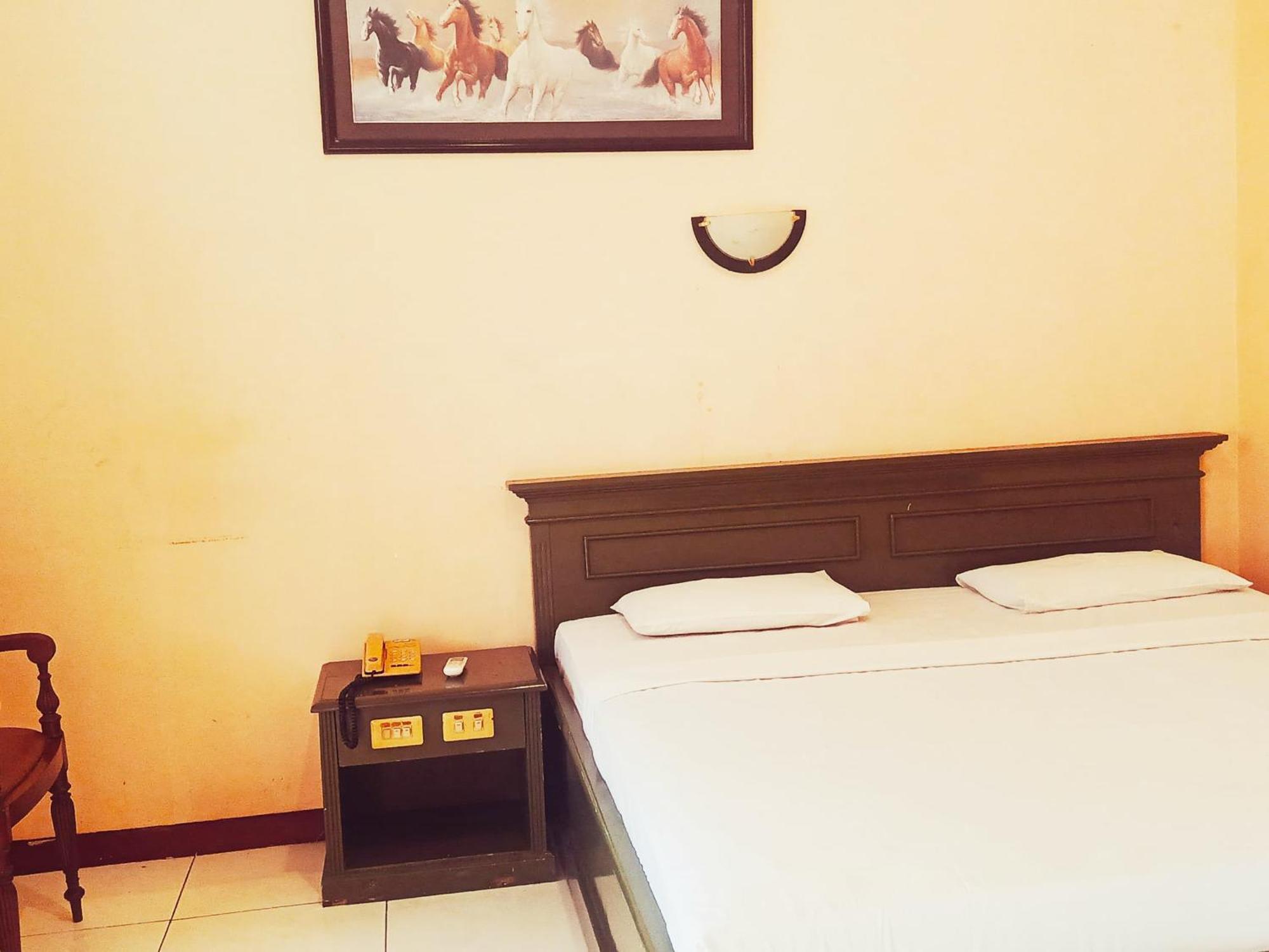 Hotel Wijaya プルウォケルト エクステリア 写真