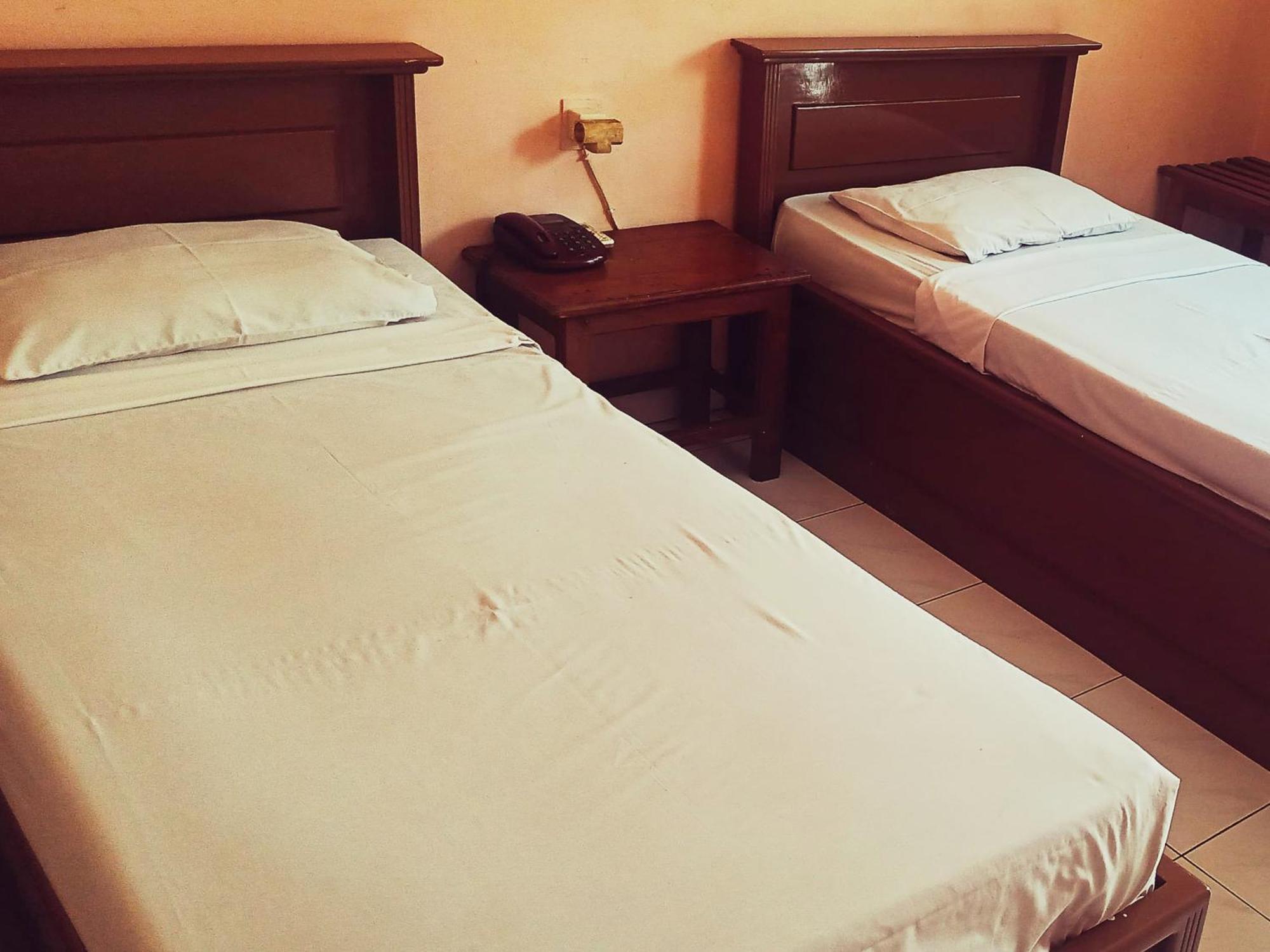 Hotel Wijaya プルウォケルト エクステリア 写真