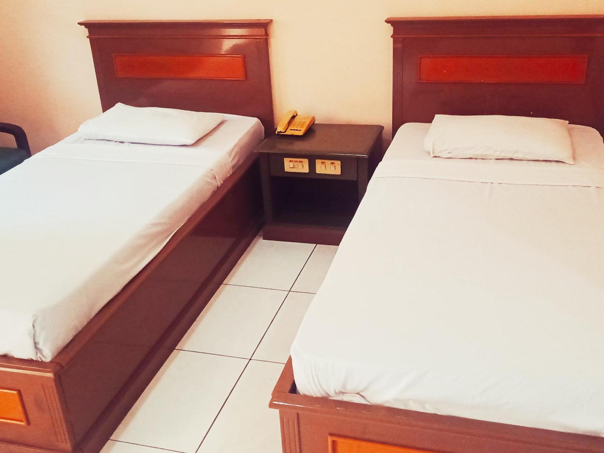 Hotel Wijaya プルウォケルト エクステリア 写真